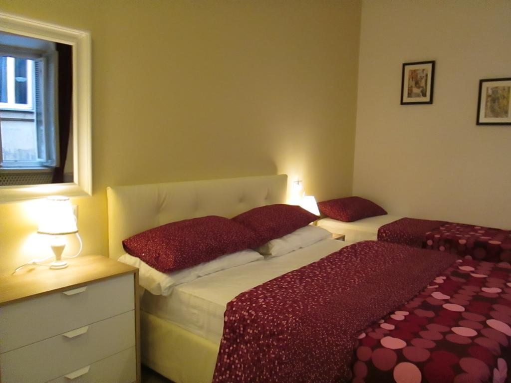 רומא Trevi Elegance Suite חדר תמונה